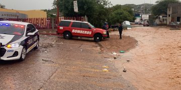 Mantiene Gobierno de Sonora operativo permanente por lluvias en Nogales: Alfonso Durazo