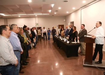 Asiste gobernador Durazo a inauguración de foro de Energía Nuclear y Uranio