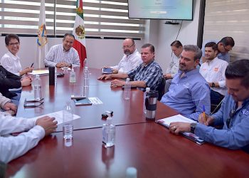 Exploran Toño Astiazarán y empresarios industriales mejorar infraestructura urbana