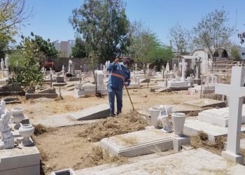 PREPARAn CEMENTERIOS DE HERMOSILLO PARA EL 10 DE MAYO&nbsp;