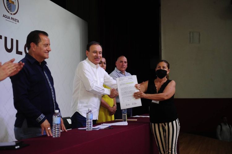 Gobierno de Sonora da certidumbre legal a familias sonorenses: Alfonso Durazo 