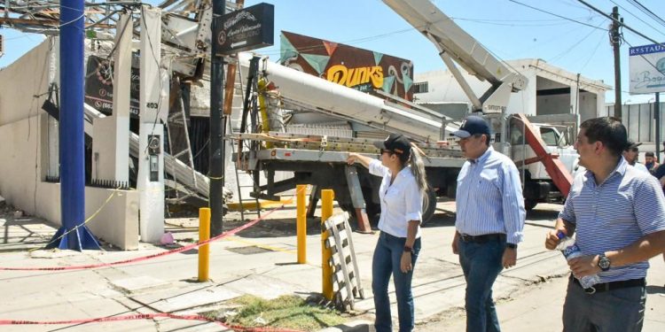 SUPERVISA ANTONIO ASTIAZARÁN ACCIONES PARA REPARAR DAÑOS PROVOCADOS POR LA LLUVIA