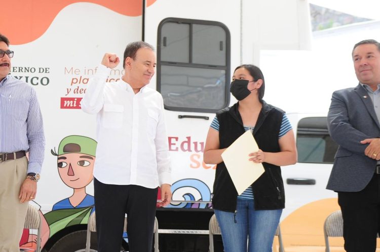 Llevamos educación sexual y espacios deportivos a las y los jóvenes nogalenses: gobernador Alfonso Durazo