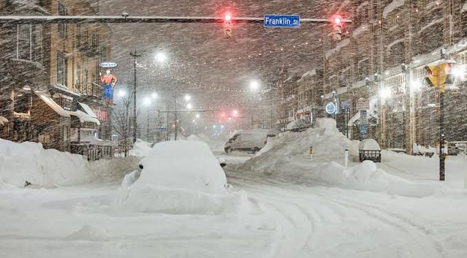 NUEVA YORK PIDIÓ SER DECLARADA COMO ZONA CATASTRÓFICA TRAS LA TORMENTA INVERNAL