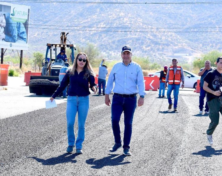 SUPERVISA TOÑO ASTIAZARÁN REHABILITACIÓN DEL BULEVAR ENGUERRANDO TAPIA&nbsp;