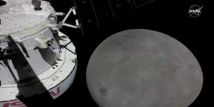 ARTEMIS: LA PRIMERA FOTO DE LA LUNA QUE TOMA LA MISIÓN ESPACIAL AL ORBITAR EL SATÉLITE
