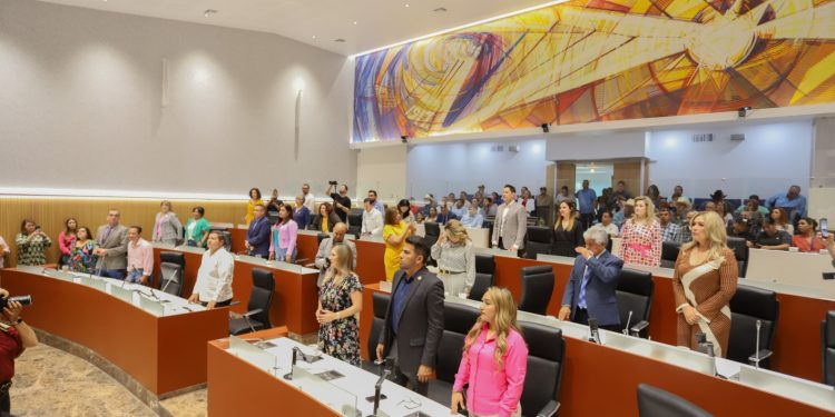 Aprueba Congreso de Sonora Ley de las Juventudes