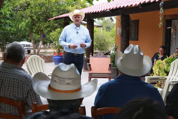Recorre “El Borrego” Gándara zonas rurales de Hermosillo