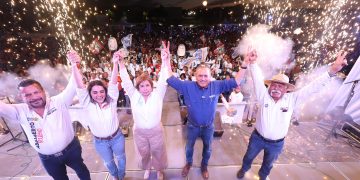 Con Lety Amparano como primera alcaldesa, Nogales tendrá un gobierno enfocado en orden y soluciones para a su gente: Beltrones
