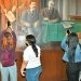 Aprecian estudiantes del COBACH murales del Palacio Municipal de Hermosillo