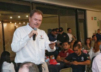 Va “El Borrego” Gándara contra el cáncer; propondrá adquirir más equipos para su combate