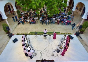 Disfrutan familias hermosillenses del teatro infantil durante Fiestas del Pitic 2024