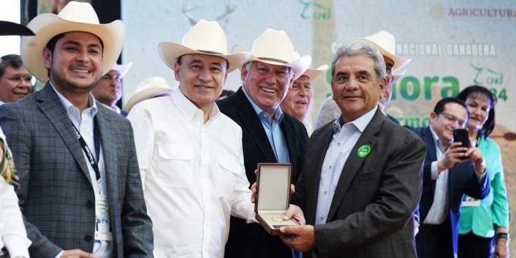 Encabezan Gobierno de Sonora y Sader edición 88 de Convención Nacional Ganadera