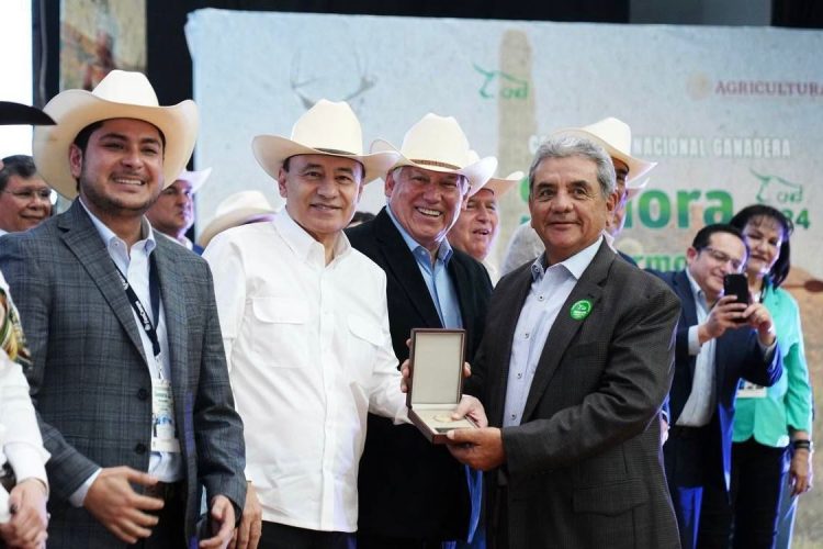 Encabezan Gobierno de Sonora y Sader edición 88 de Convención Nacional Ganadera