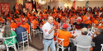 Más de 300 militantes de Movimiento Ciudadano en Nogales se suman a Beltrones