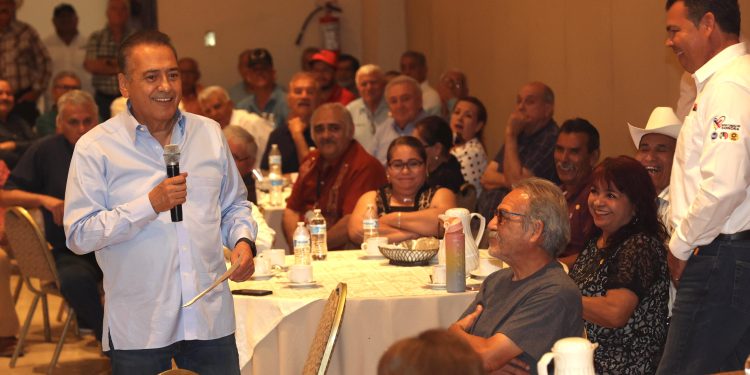 En Cajeme, liderazgos cetemistas solicitan gestión de medicinas y mejores servicios del IMSS a Beltrones