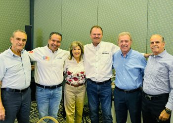 Ofrece “El Borrego” Gándara hacer equipo para atender tema del agua en Hermosillo