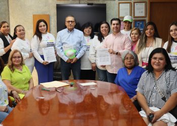 Beltrones firma con sociedad civil Pacto por la Primera Infancia