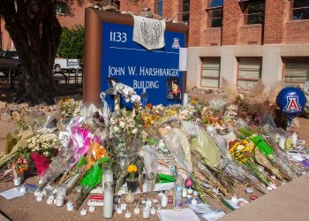 Ex estudiante de posgrado declarado culpable de asesinato en primer grado de profesor de la Universidad de Arizona