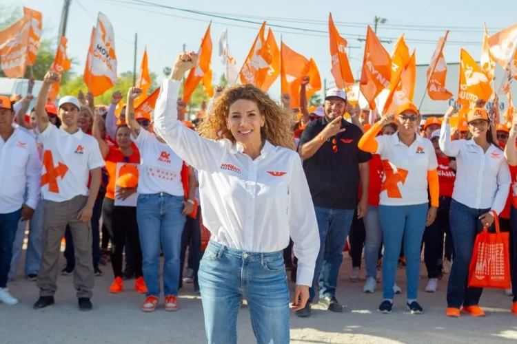 Queman autos y allanan propiedad de candidata de MC en Sonora