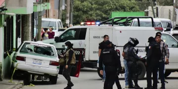 Tras tiroteo, agentes rescatan a 8 migrantes centroamericanos en Veracruz