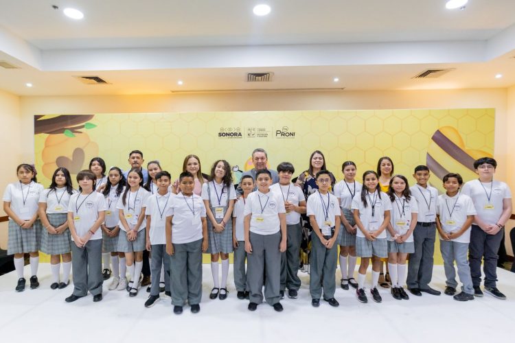Estudiantes de primaria representarán a Sonora en concurso nacional de deletreo y ortografía en inglés