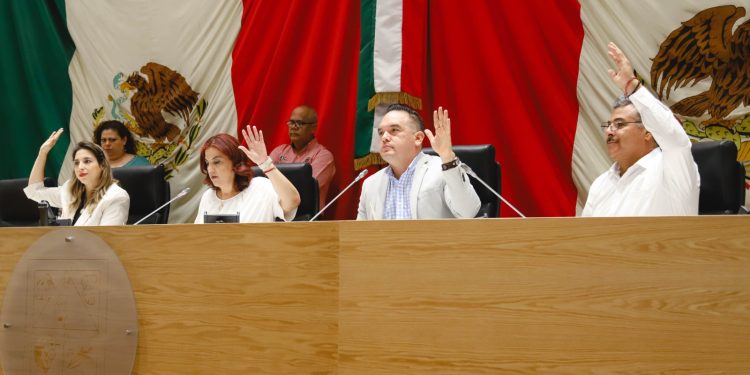 Recibe Diputación Permanente proyecto de Ley de Educación Superior del Estado de Sonora