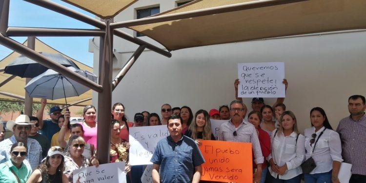 Habitantes de Rayón Sonora quieren que autoridades electorales reconozcan el triunfo de su candidato