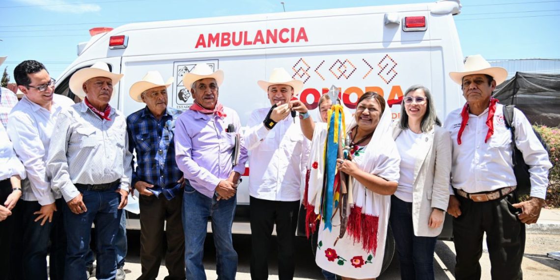 Beneficia Gobernador Durazo a navojoenses con programa La Clínica es Nuestra