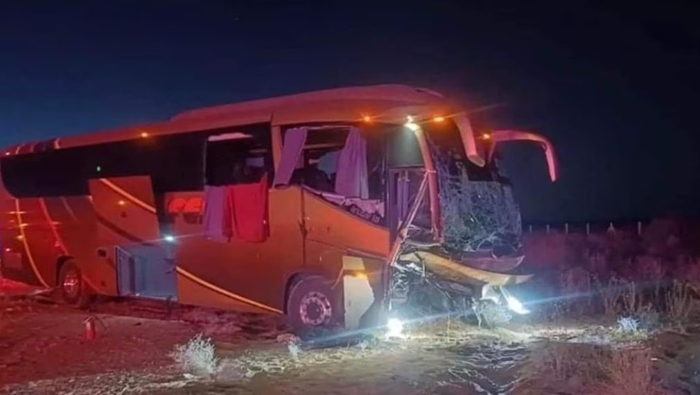 Choque de autobús deja al menos 3 muertos y 17 heridos en Sonoyta, Sonora