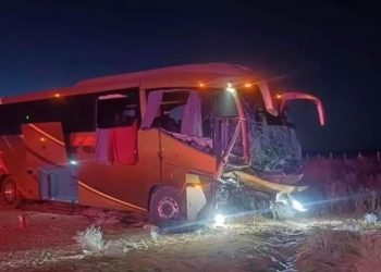 Choque de autobús deja al menos 3 muertos y 17 heridos en Sonoyta, Sonora