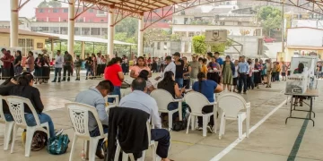 Dos muertos en Puebla por ataques a centros de votación
