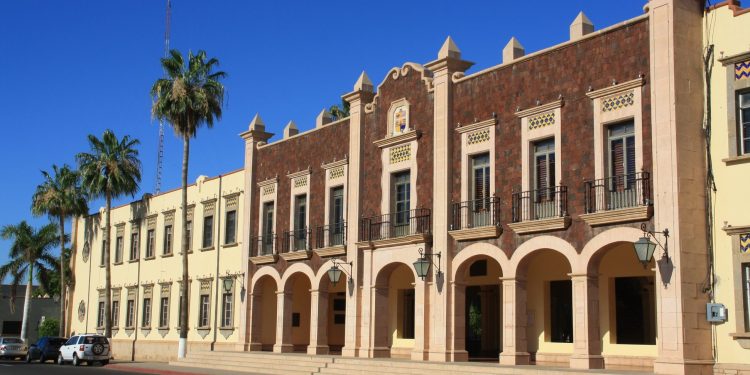Unison adelanta resultados del examen Ceneval