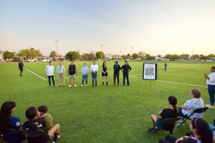 Entrega Toño Astiazarán rehabilitación del Deportivo Eusebio Kino