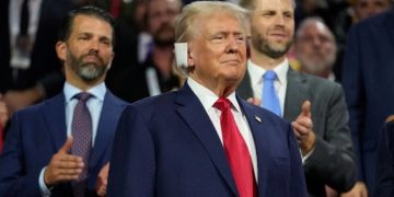 Reaparece Donald Trump en Milwaukee