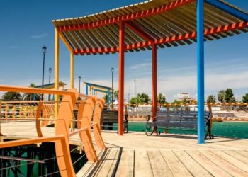 Anuncia Toño Astiazarán construcción de andador peatonal en Bahía de Kino