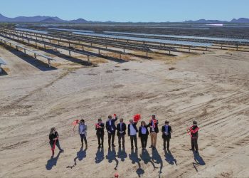 Concreta Gobernador Durazo llegada de más inversión extranjera con Plan Sonora