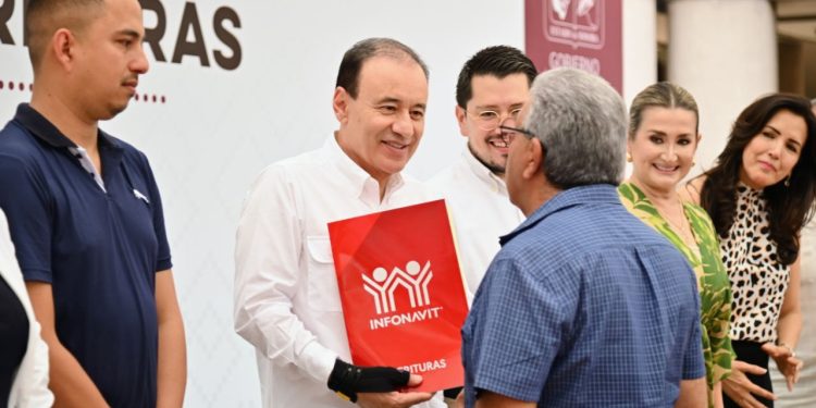 Gobernador Durazo desarrolla plan de fácil acceso a la vivienda para todos los sonorenses