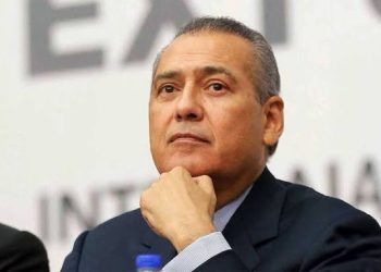 ‘Alito’ Moreno  expulsa a Manlio Fabio Beltrones del Senado