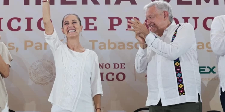 Dos Bocas, símbolo del rescate de la soberanía energética: AMLO