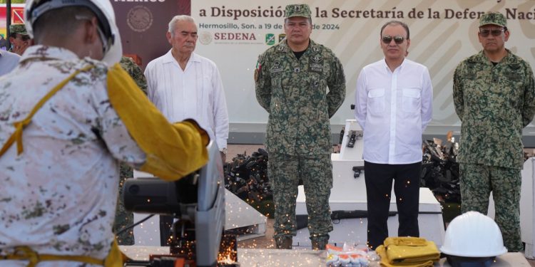 Encabeza Gobernador Durazo acciones de combate a la delincuencia con destrucción de armamento