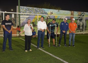 Entrega Toño Astiazarán rehabilitación de Parque Villa Mágica