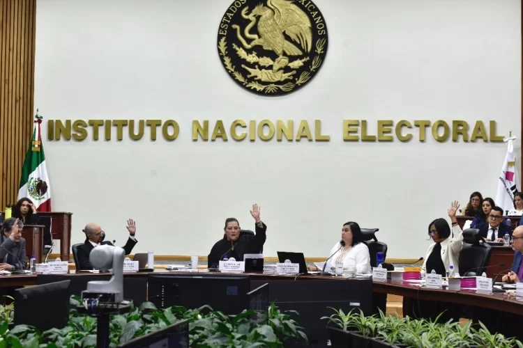 INE aprueba por unanimidad asignación de senadurías plurinominales