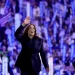 Kamala Harris, sale de Chicago rumbo a la Casa Blanca