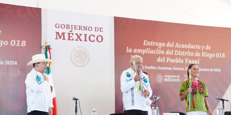 Pueblos yaquis reconocen a presidente López Obrador y a Gobernador Durazo y agradecen continuidad de Plan de Justicia a presidenta Sheinbaum