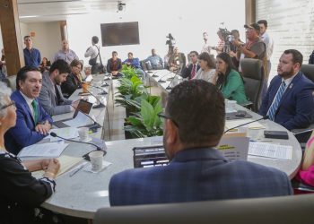 Congreso de Sonora aprueba en comisión reforma a los Servicios de Salud y minuta de reforma al Poder Judicial