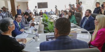 Congreso de Sonora aprueba en comisión reforma a los Servicios de Salud y minuta de reforma al Poder Judicial