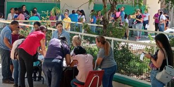 Impulsan diputados registro de becas a estudiantes en Nogales.