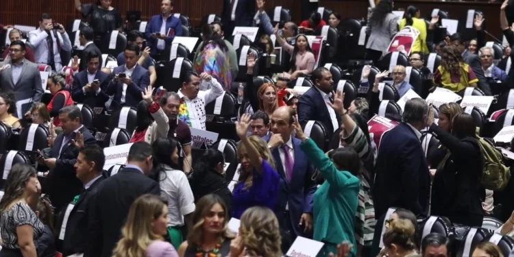Diputados aprueban reforma de pueblos indígenas y afromexicanos
