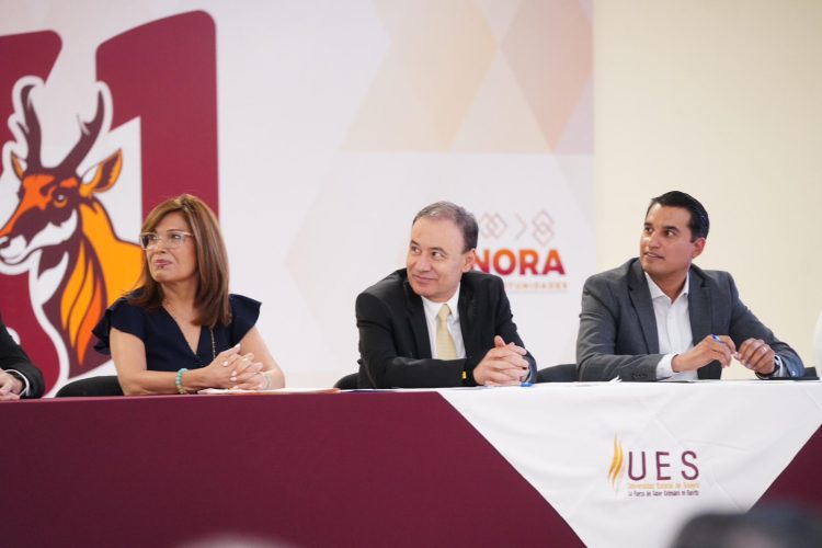 Destaca Gobernador Durazo promoción del Plan Sonora para formación de estudiantes de la UES